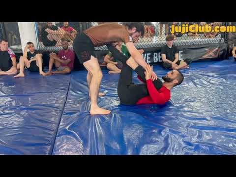 Powerful Guard Retention Details & Bear Trap Finish - Coach Zahabi - Tristar Gym